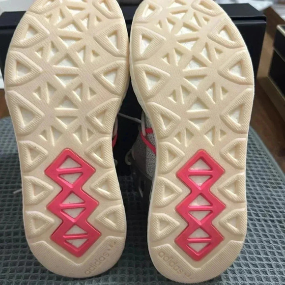 ADIDAS ARKYN PRIMEKNIT W
Orchid Tint/ Orchid Tint/ Grey Heather - Picture 5 of 5